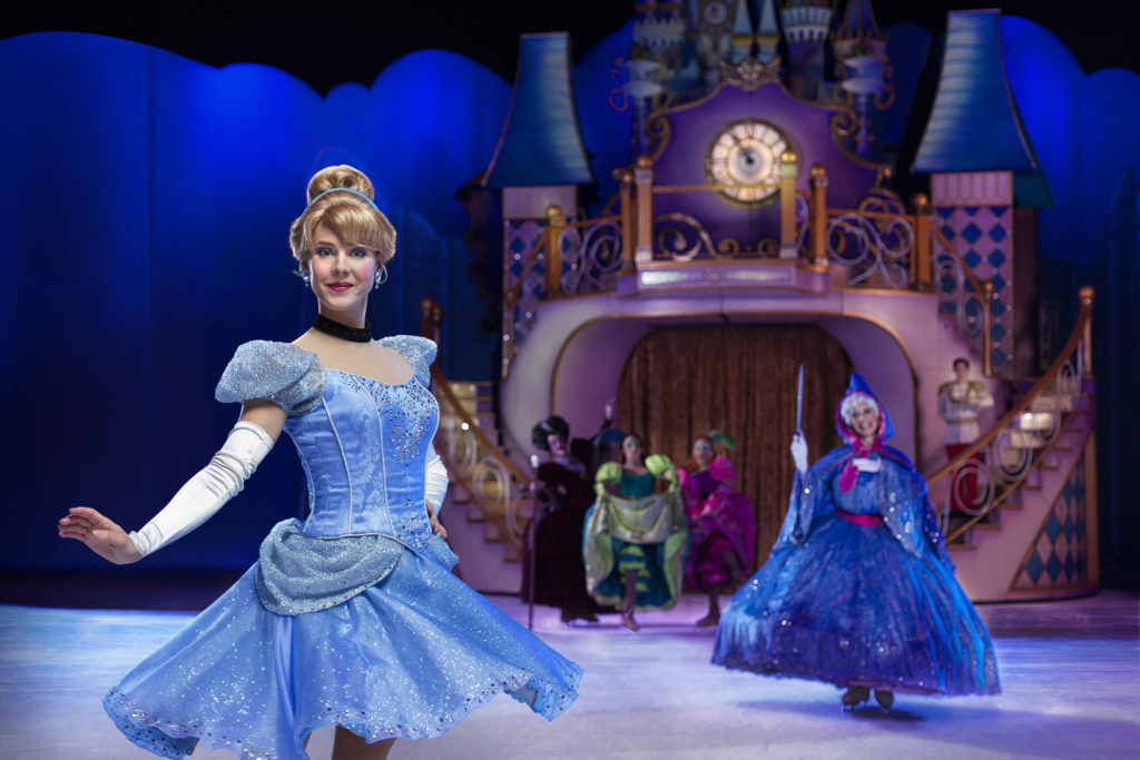 Disney on Ice Dare to Dream Cinderella