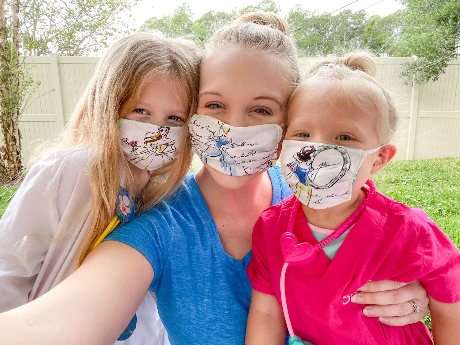 5 Easy DIY Face Mask Tutorials with Videos Including Sewing & Non Sew