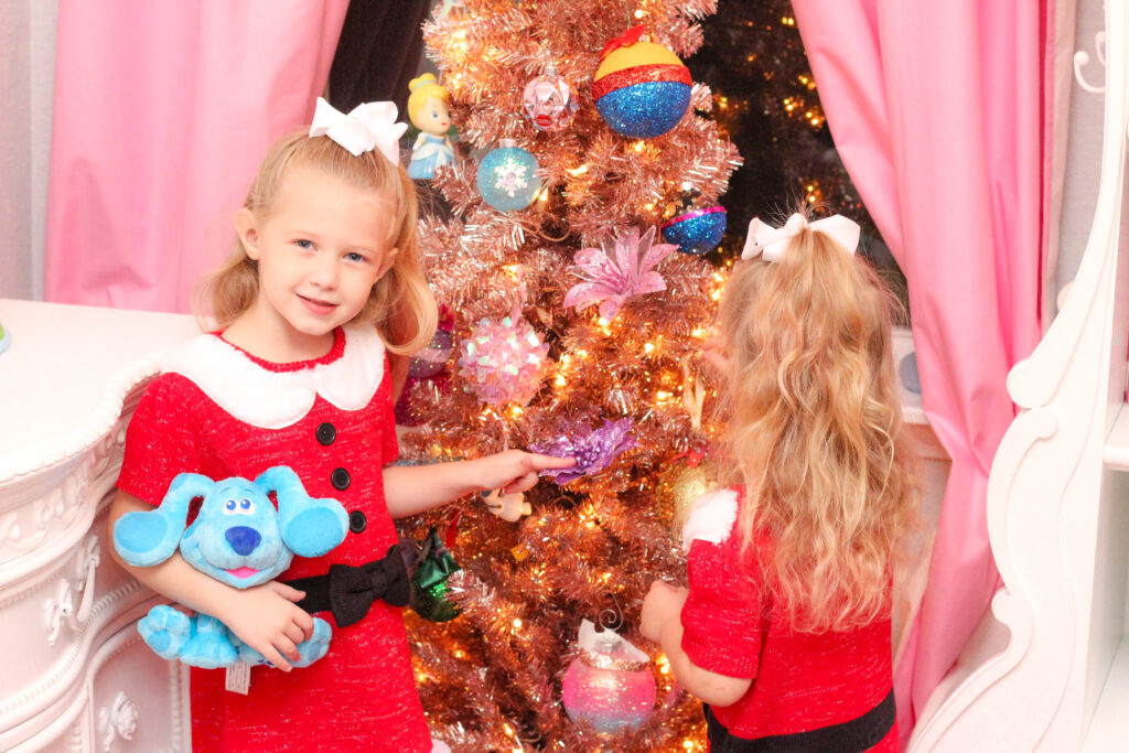 Christmas things to do with kids: Making a kid's tree